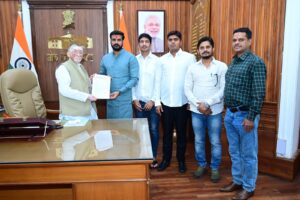 झारखंड फार्मेसी काउंसिल में अनियमितता के खिलाफ भाजयुमो ने राज्यपाल को सौंपा ज्ञापन