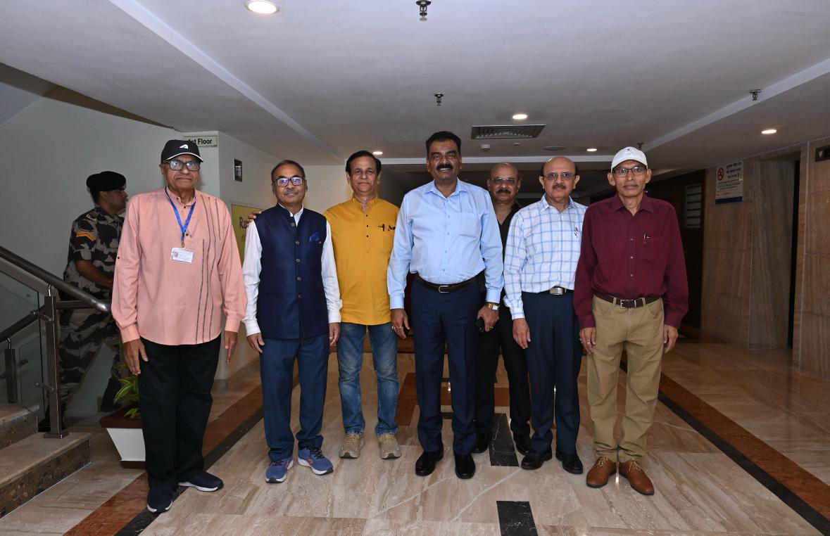 एआईएसीई का स्थापना दिवस समारोह आयोजित, अधिकारियों के हितों पर जोर
