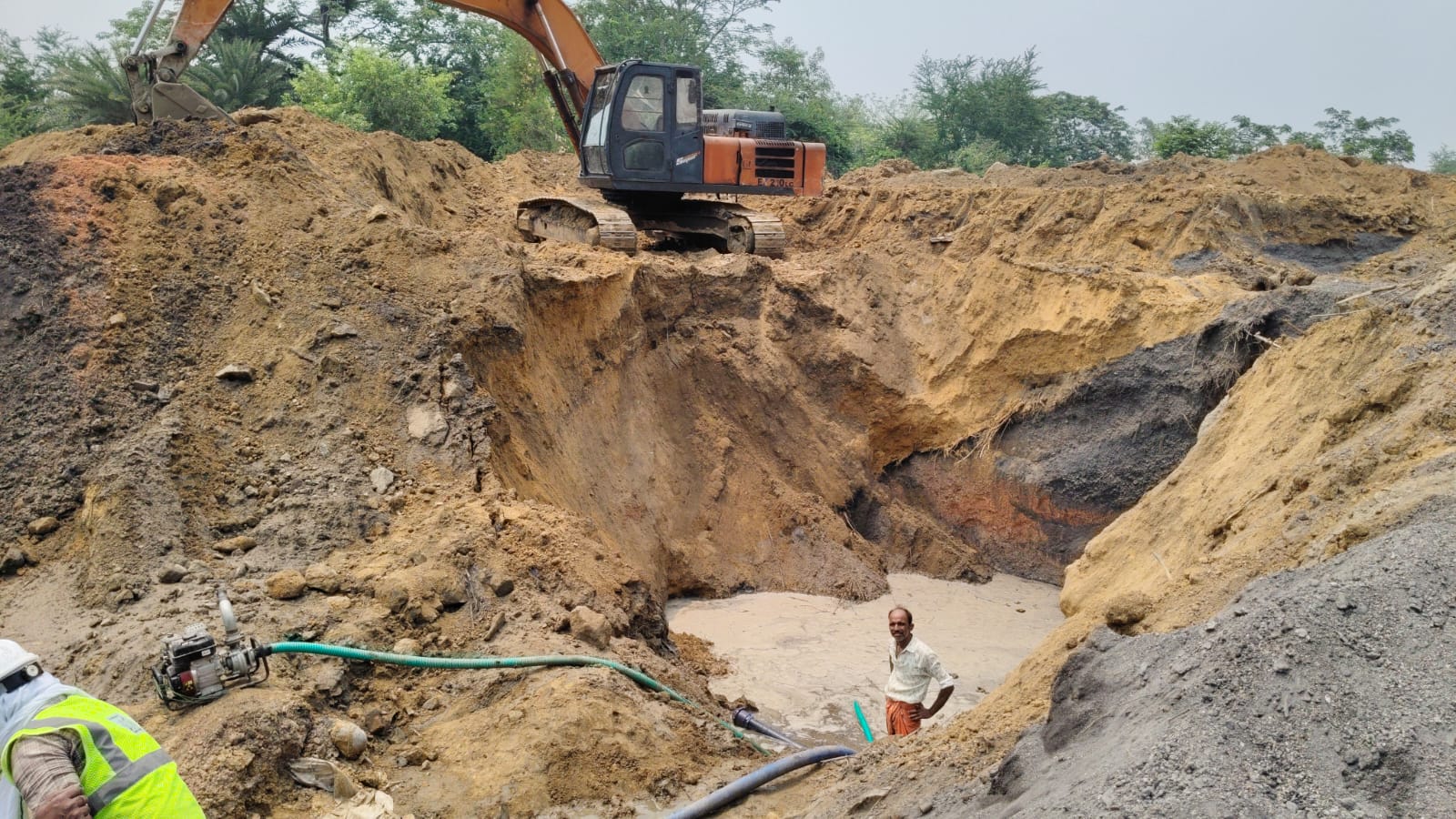 सिंदरी शहर की जल आपूर्ति पूरी तरह ठप हो गई, त्राहीमाम मच गया, व्यवस्था कुछ भी नहीं