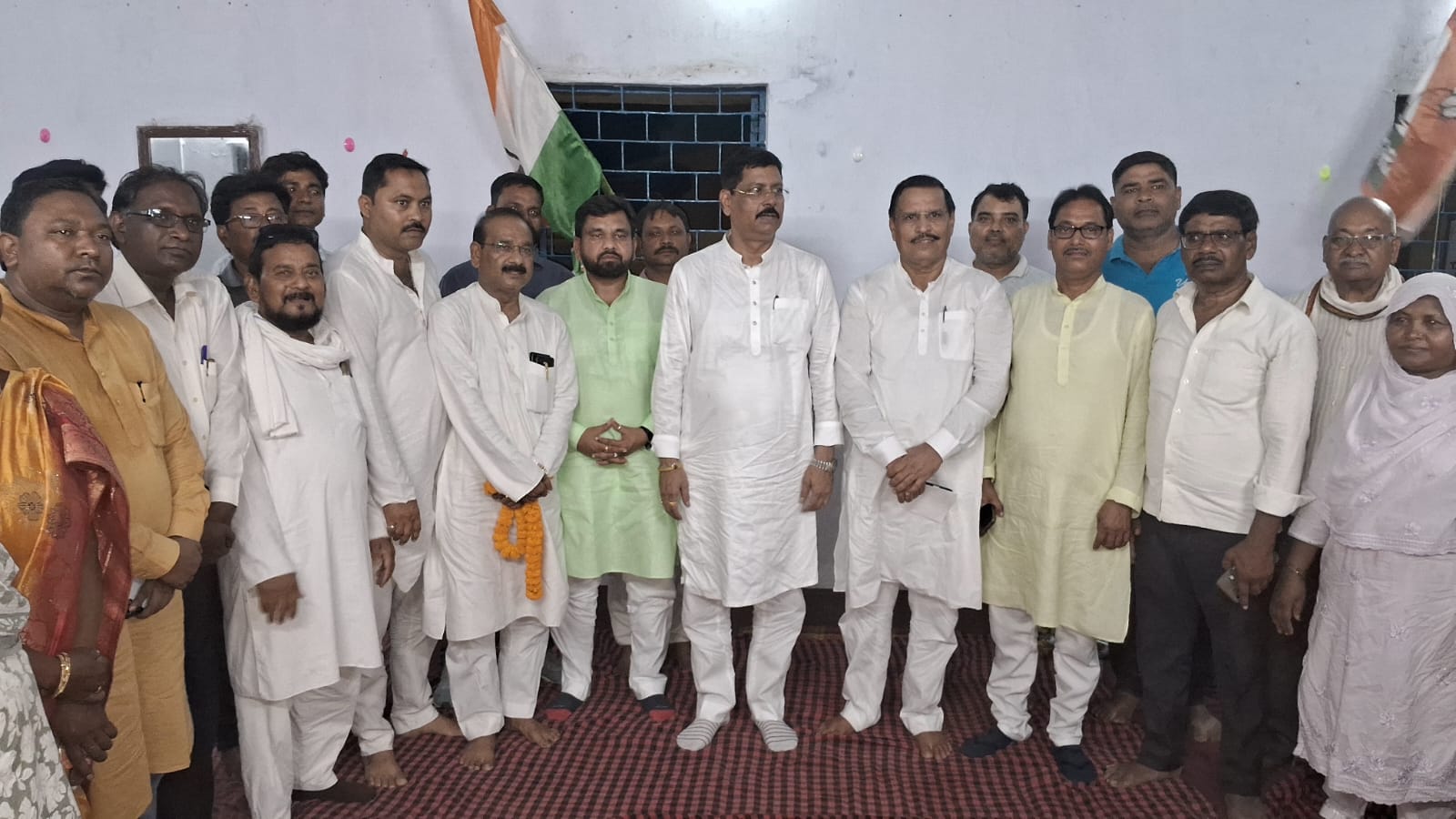 संगठन सृजन कार्यक्रम के तहत सिंदरी में कांग्रेस कार्यकर्ता सम्मेलन आयोजित