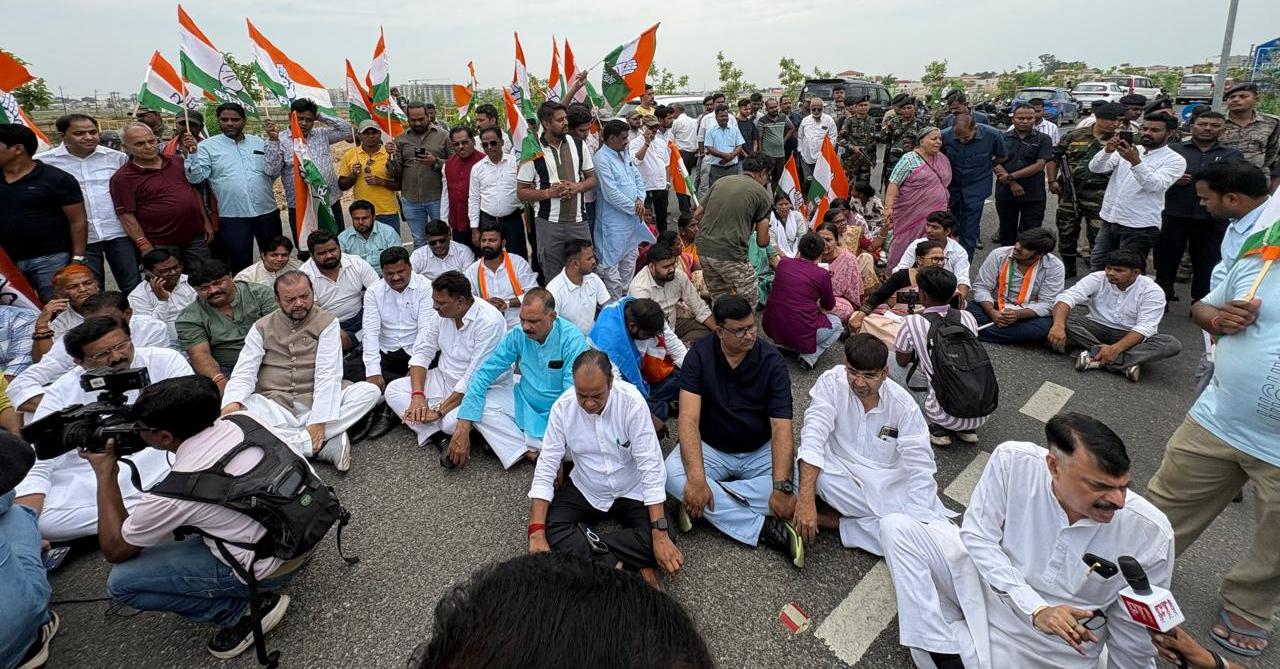 परिमल नाथवानी के नामांकन पर आपत्ति, बहस में शामिल नहीं हो सके सलमान खुर्शीद