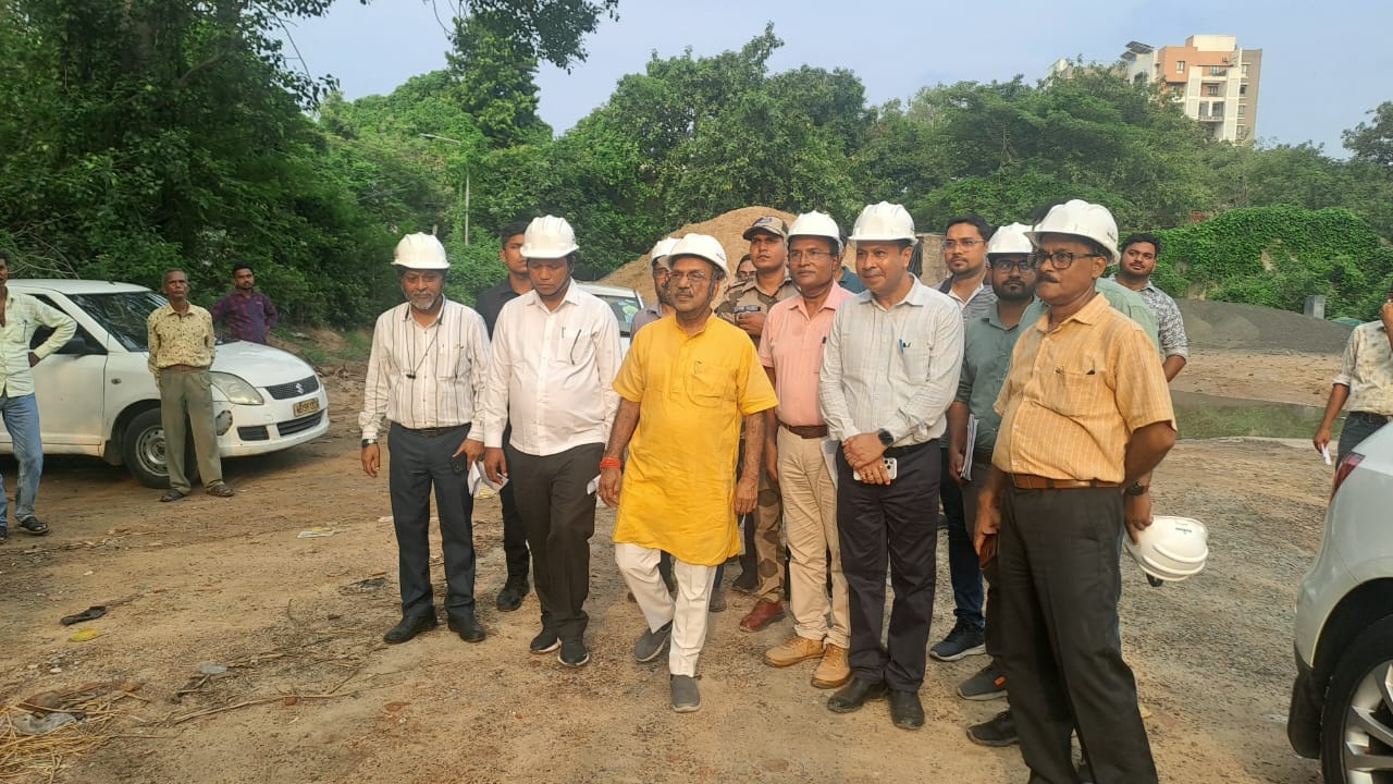 कोलकाता में 76 करोड़ की न्यूरोसाइंसेस परियोजना का मंत्री डॉ. पोद्दार ने किया निरीक्षण