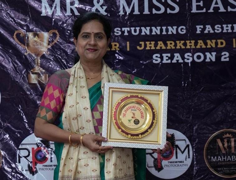महिला सशक्तिकरण में योगदान के लिए प्रीति सिंह को झारखंड आइकॉनिक अवॉर्ड