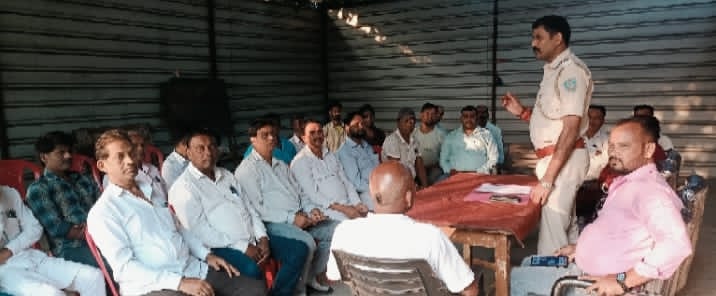 तेनुघाट ओपी में दुर्गा पूजा 2026 को लेकर शांति समिति की बैठक, शांतिपूर्ण आयोजन पर बनी सहमति