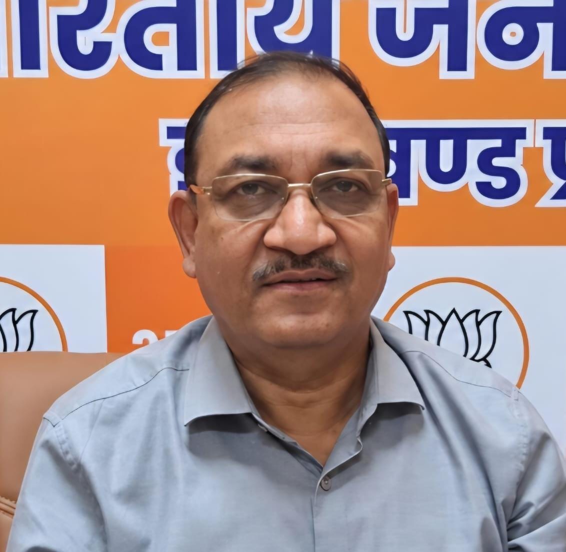 कांग्रेस का काला दिवस नहीं, काले कारनामों का पश्चाताप दिवस है : दीनदयाल बरनवाल
